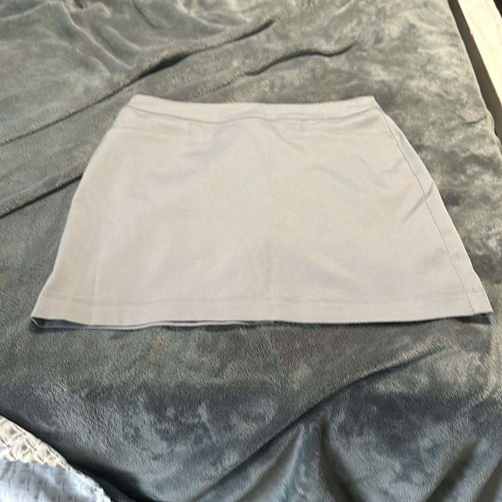 Women’s Golf Skort